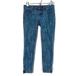FREE PEOPLE Feather Print Ankle Zip cropped Skinny Jeans size 26